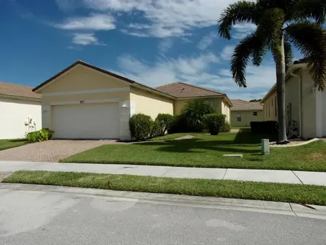 877 SW Rocky Bayou Terrace Port St Lucie FL 34986