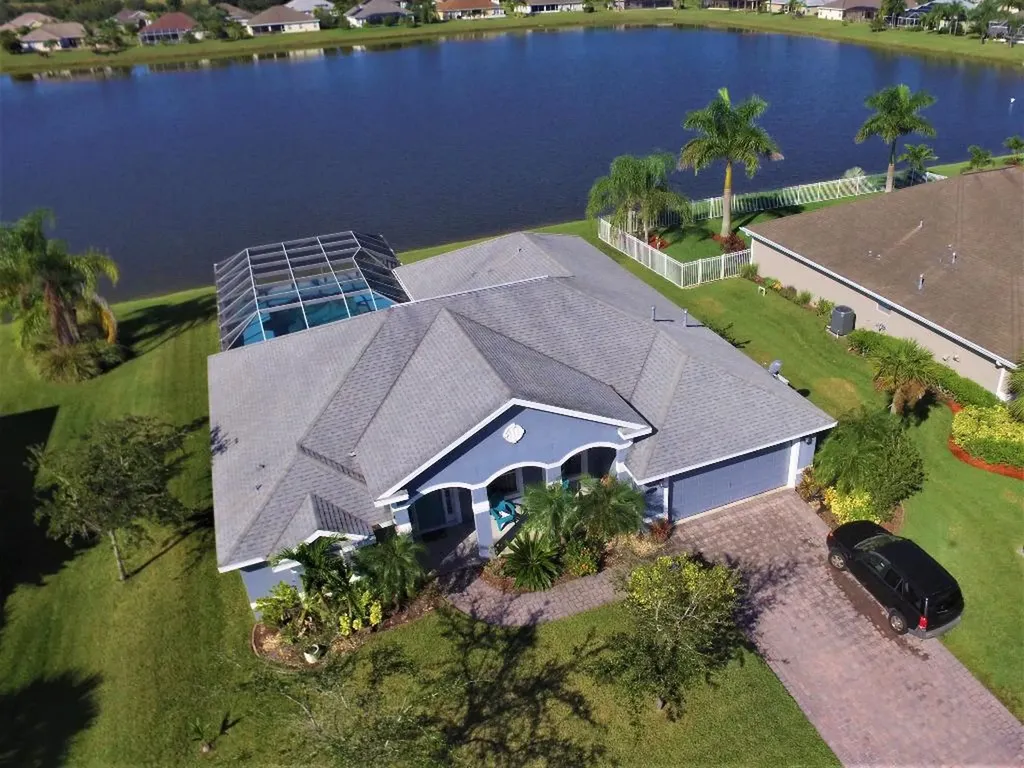 995 Southlakes Way SW Vero Beach FL 32968