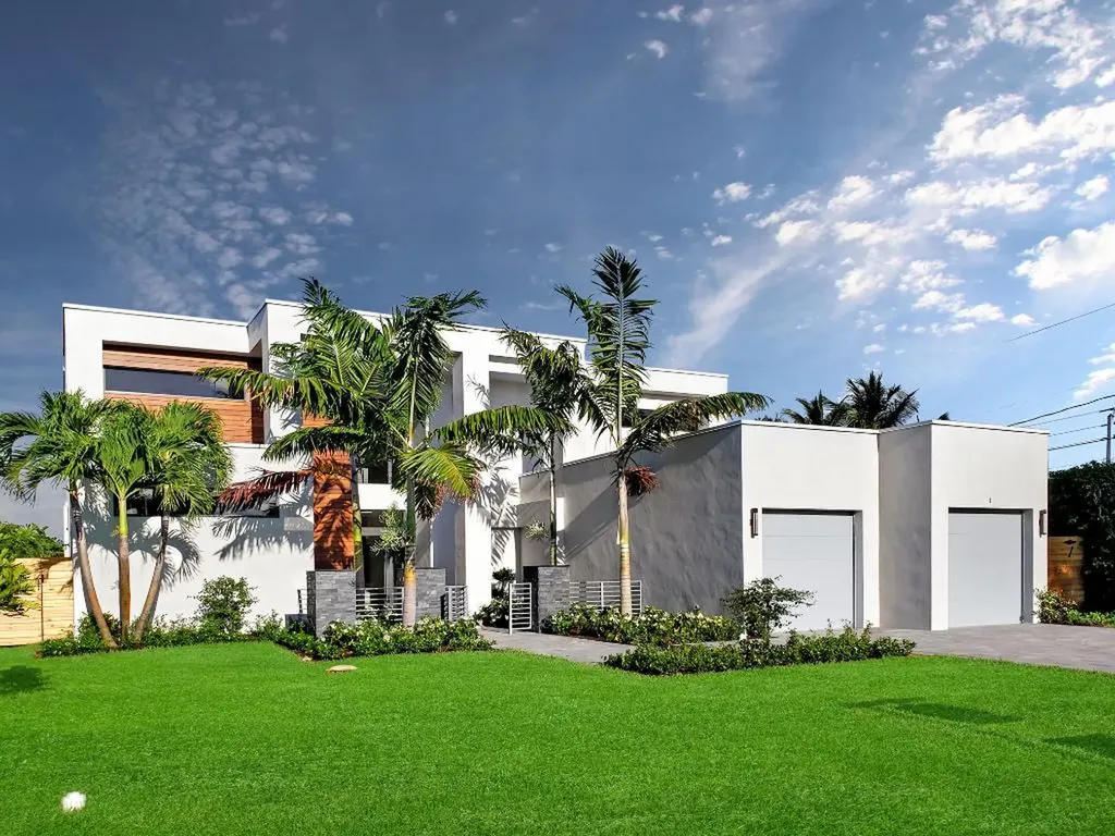 130 NE Spanish Court Boca Raton FL 33432