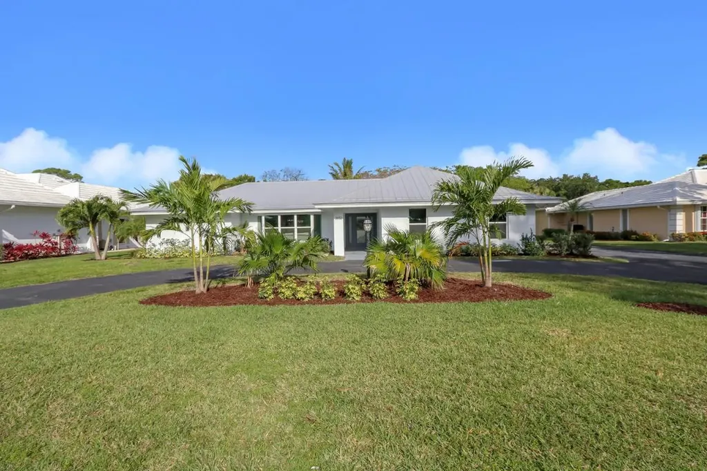 3652 SE Clubhouse Place Stuart FL 34997