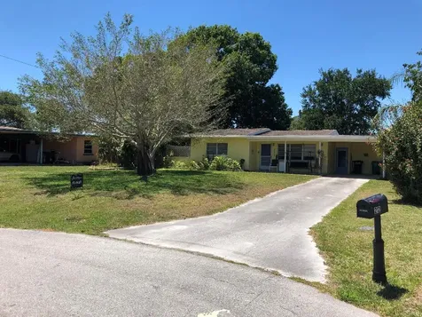 212 Oak Lane Port St Lucie FL 34952
