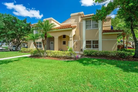 599 Racquet Club Road Weston FL 33326