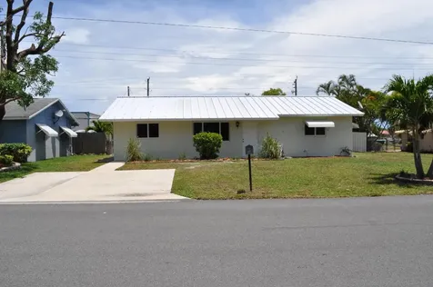 814 NW 7th Street Boynton Beach FL 33426