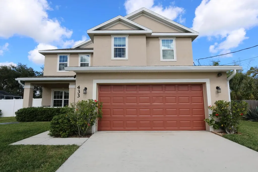 433 SW Whitmore Drive Port St Lucie FL 34984
