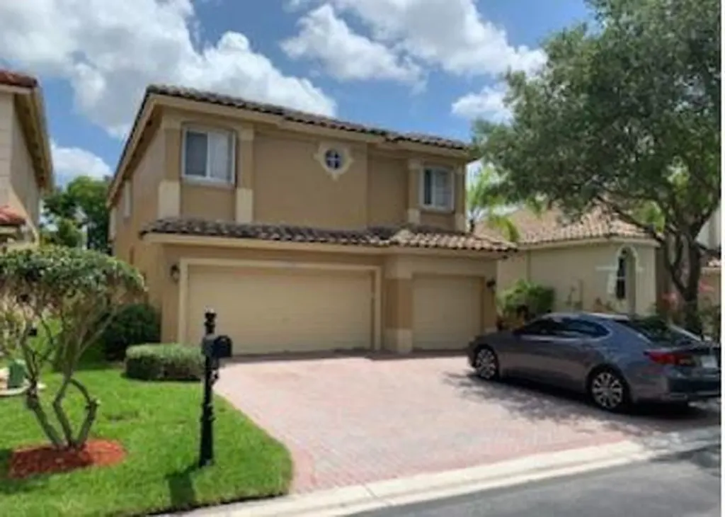 12106 NW 46th Street Coral Springs FL 33076