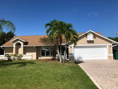 2133 SE Genoa Street Port St Lucie FL 34952