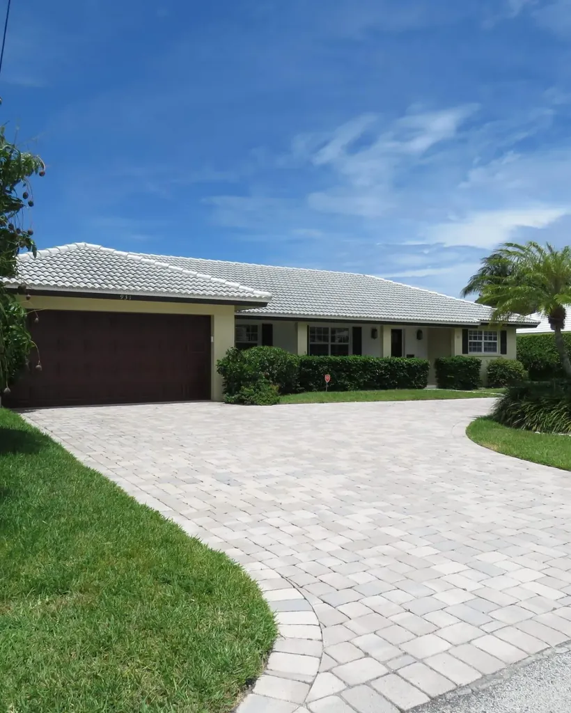 931 Eve Street Delray Beach FL 33483