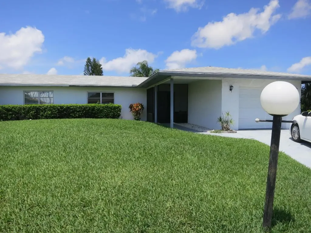 13962 Packard Terrace Delray Beach FL 33484