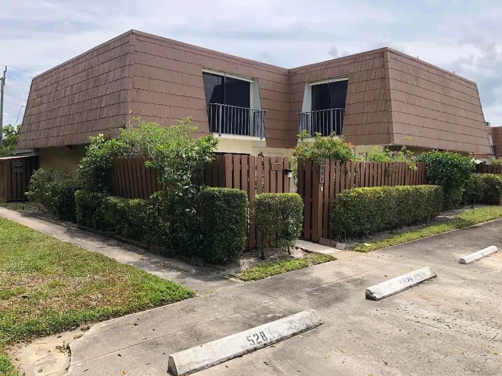 5966 SE Riverboat Drive Stuart FL 34997