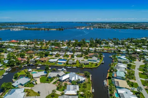 1380 SW Albatross Way Palm City FL 34990