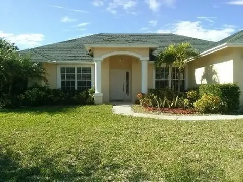 569 SW Undallo Road Port St Lucie FL 34953