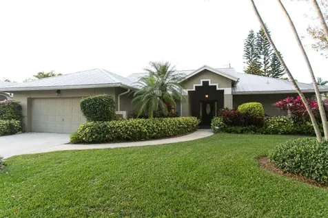703 Golf Court Delray Beach FL 33445
