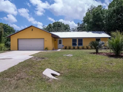 7503 Santa Clara Boulevard Fort Pierce FL 34951