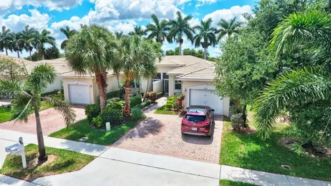 9663 Crescent View Drive N Boynton Beach FL 33437