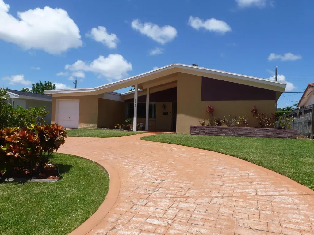 6321 SW 35th Street Miramar FL 33023