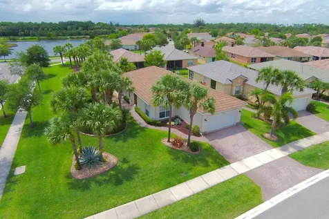 9691 SW Glenbrook Drive Port St Lucie FL 34987