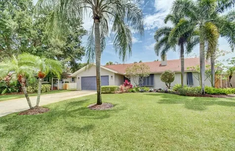 2814 SW 6th Street Boynton Beach FL 33435