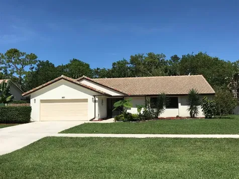 22090 Ensenada Way Boca Raton FL 33433