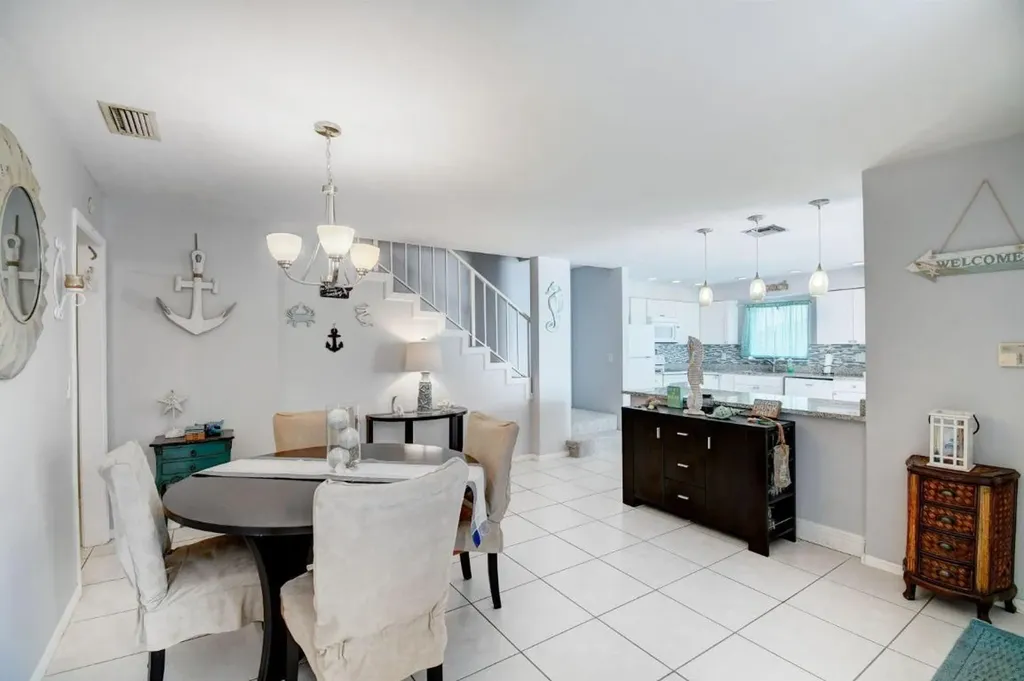 2716 Yale Lane Boynton Beach FL 33426