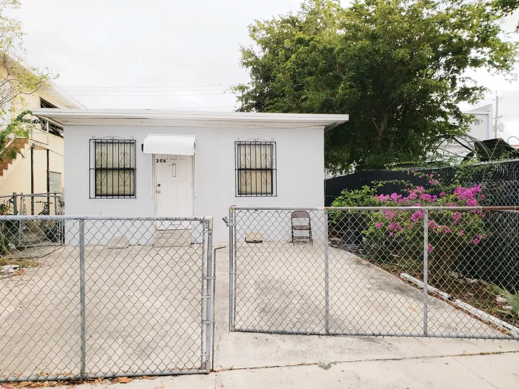 206 S F Street Lake Worth Beach FL 33460