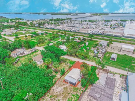 1921 N 3rd Street Fort Pierce FL 34946