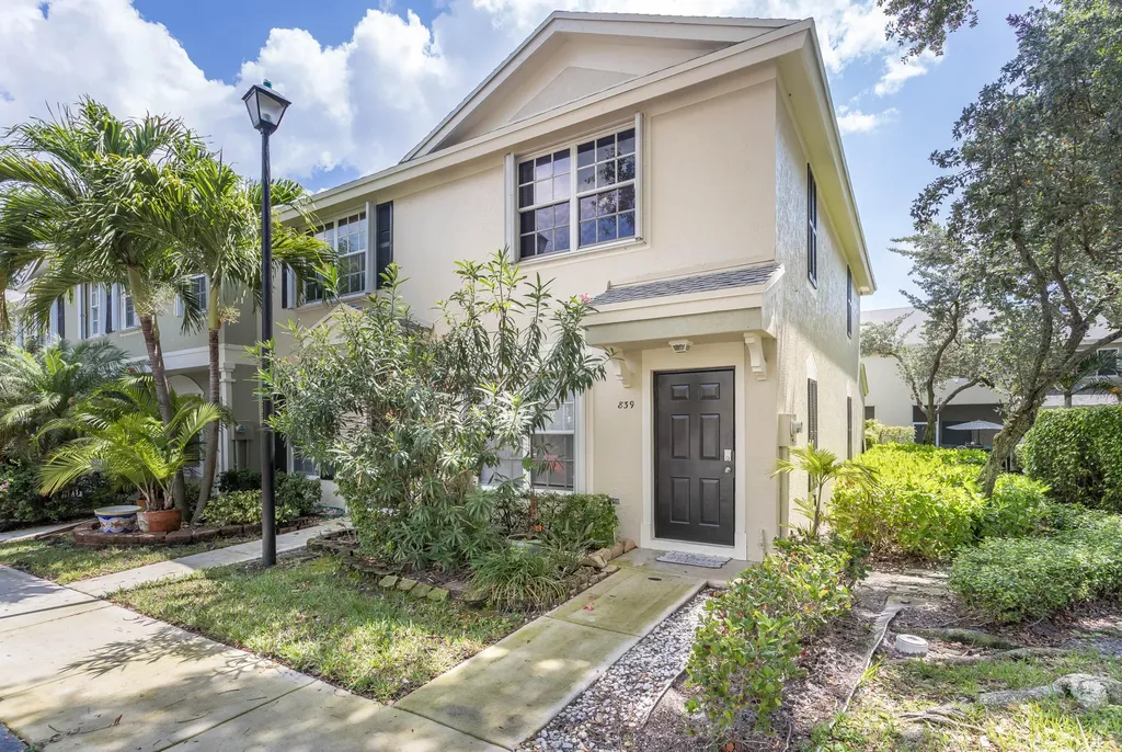839 Kokomo Key Lane Delray Beach FL 33483