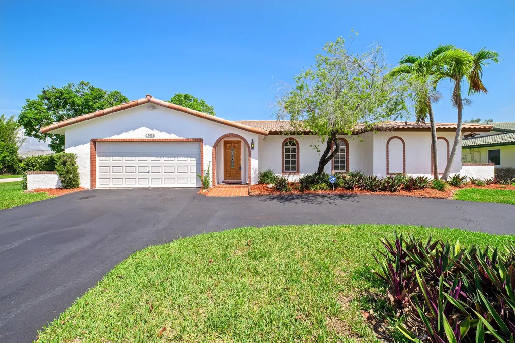 12093 NW 24th Street Coral Springs FL 33065