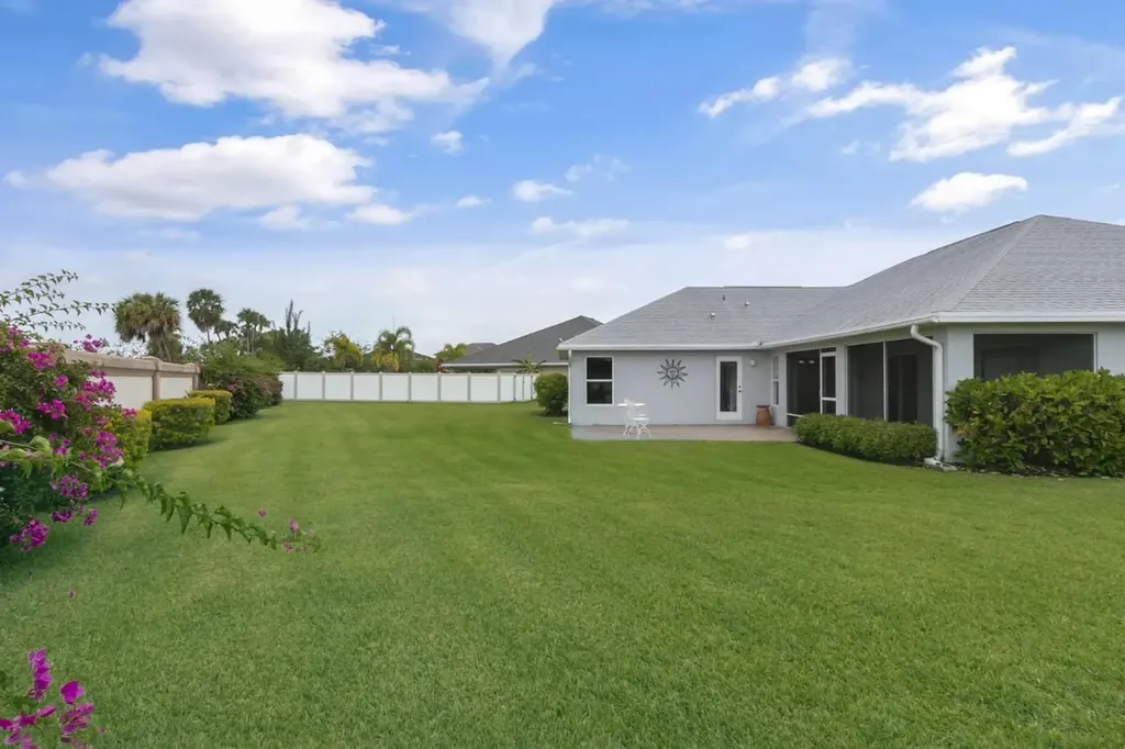 920 Southlakes Way SW Vero Beach FL 32968
