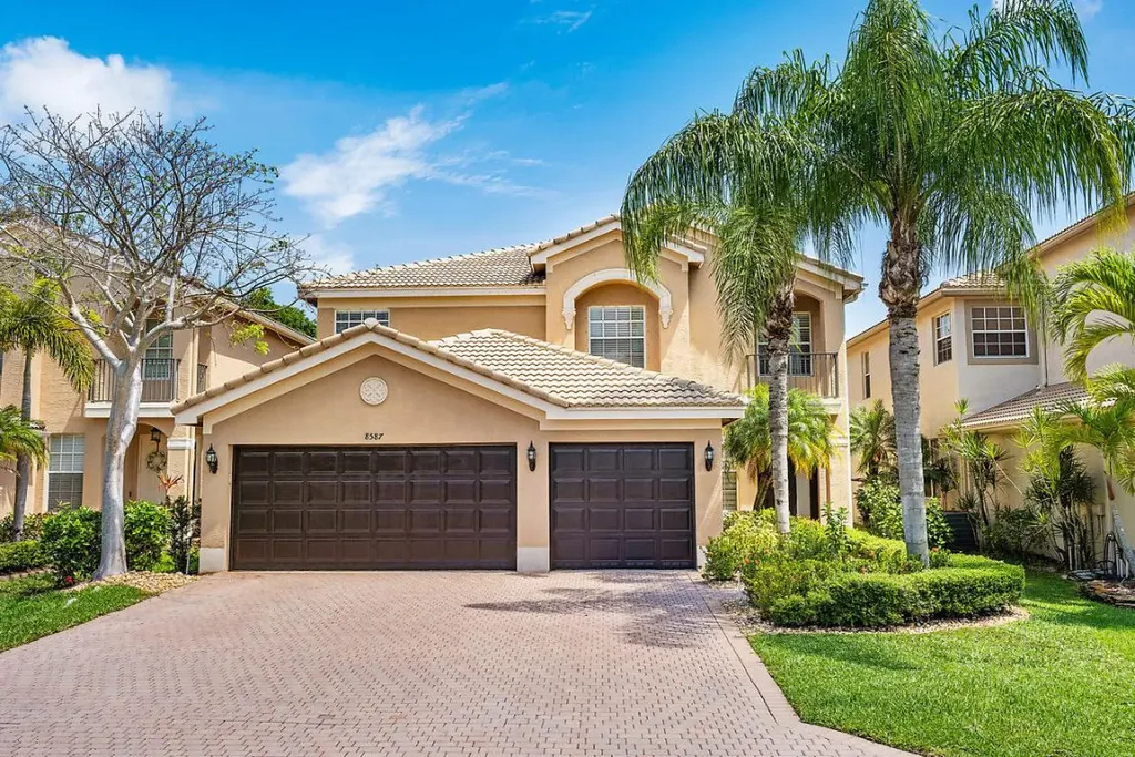 8587 Woodgrove Harbor Lane Boynton Beach FL 33473