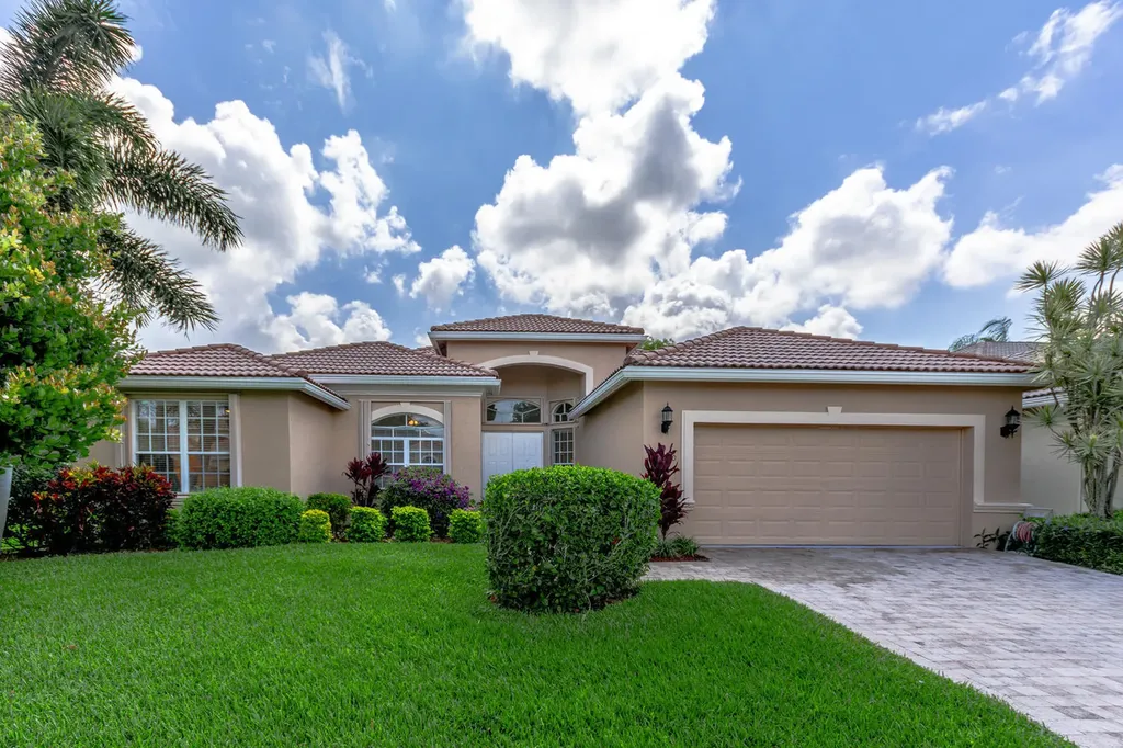 13840 Via Torino Delray Beach FL 33446