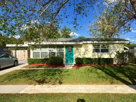 780 Camellia Drive Royal Palm Beach FL 33411