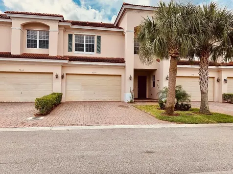 2214 SW Cape Cod Drive Port St Lucie FL 34953