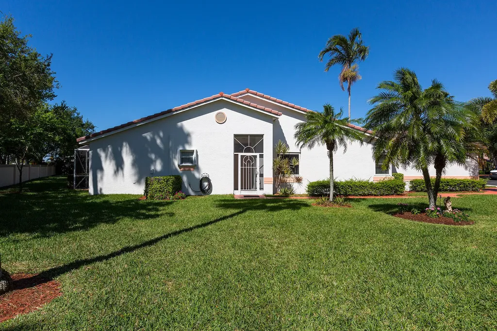 76 Sausalito Drive Boynton Beach FL 33436