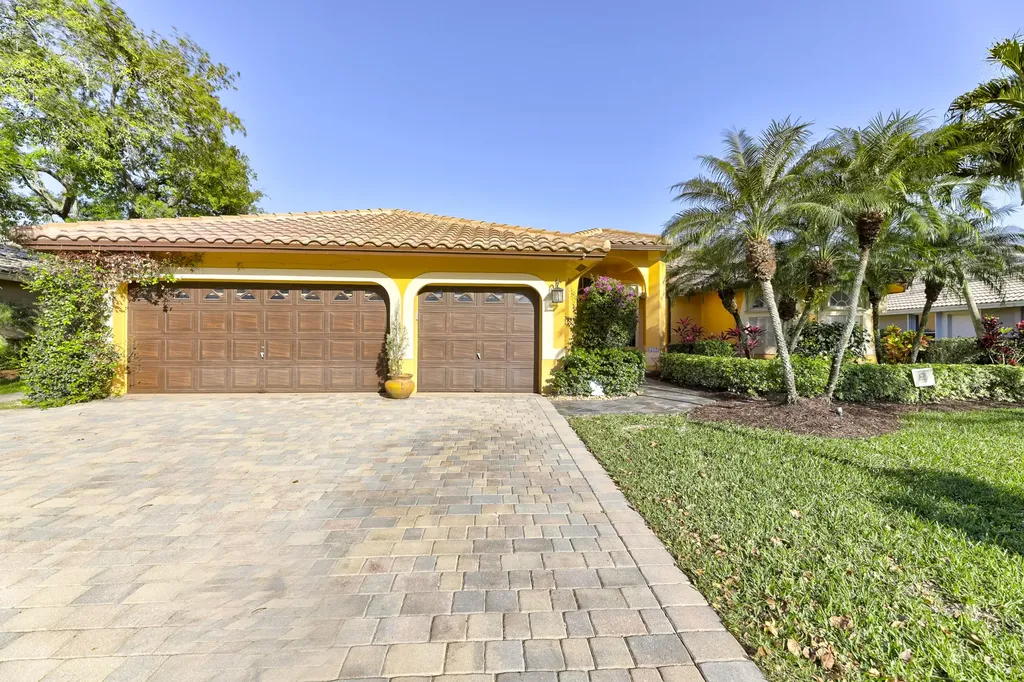 6522 NW 99th Avenue Parkland FL 33076