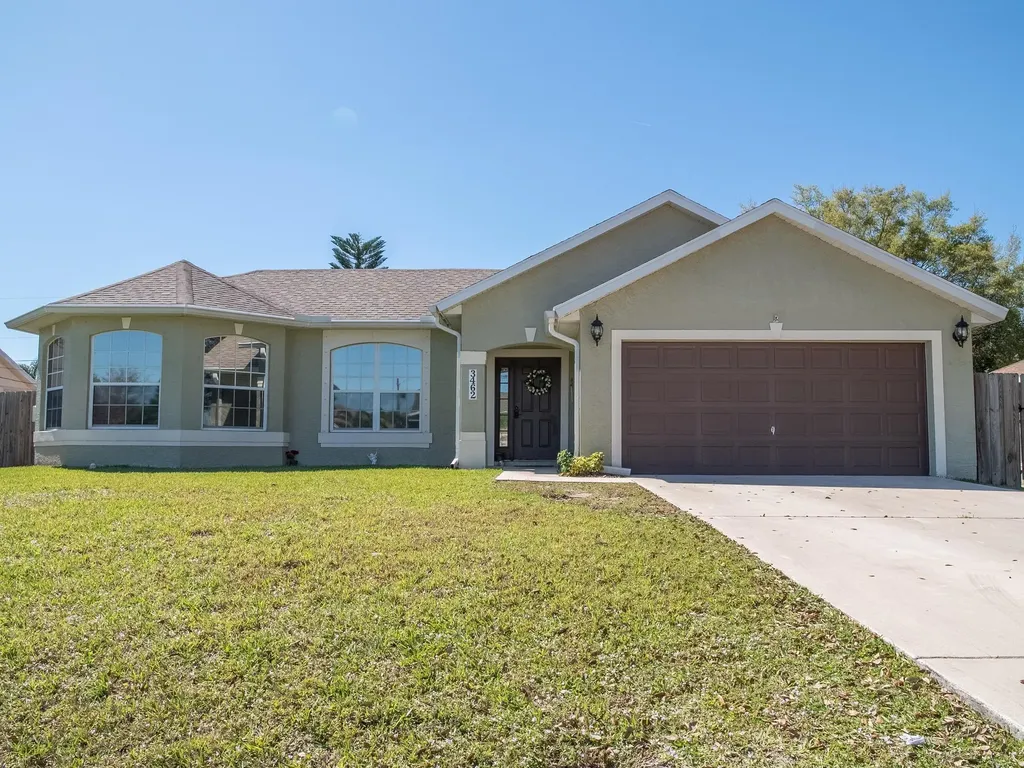 3462 SW Pumpkin Street Port St Lucie FL 34953