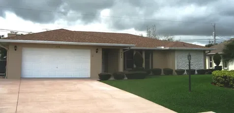 648 SE Stow Terrace Port St Lucie FL 34984