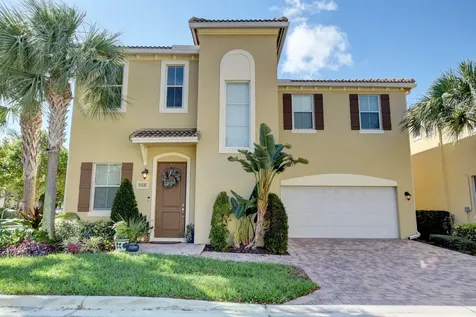 458 Greensboro Way Boynton Beach FL 33435