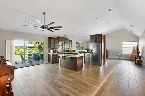 1010 Hickory Trail Wellington FL 33414
