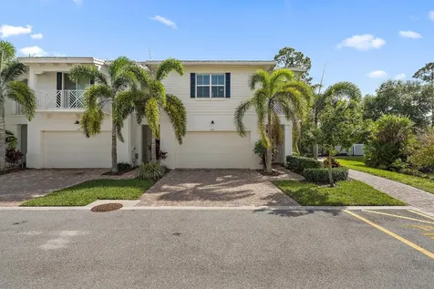 5150 Hamilton Court Palm Beach Gardens FL 33418