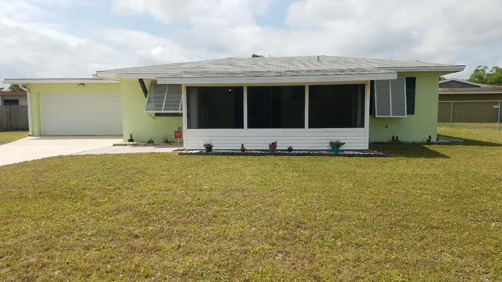 175 NE Lobster Road Port St Lucie FL 34983