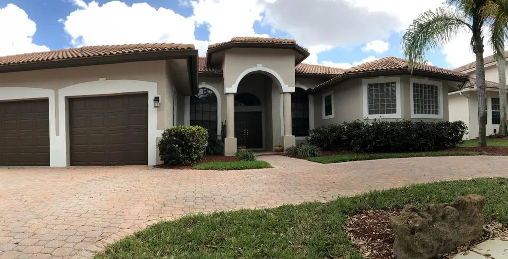 17474 SW 12th Street Pembroke Pines FL 33029