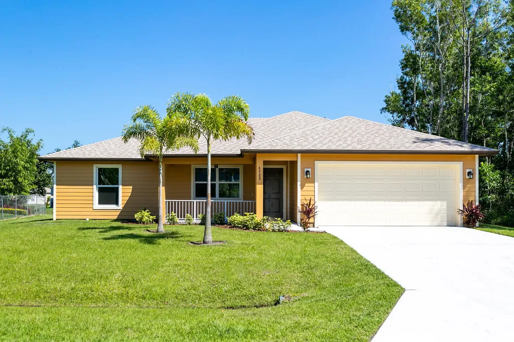 4722 NW Irrington Terrace Port St Lucie FL 34983