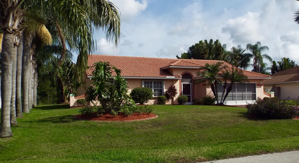 127 NE Royce Avenue Port St Lucie FL 34983
