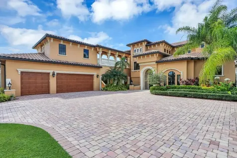 169 SE Fiore Bello Port St Lucie FL 34952