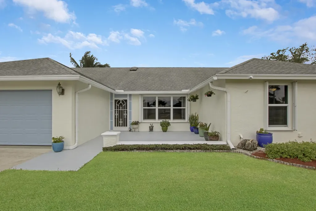 8424 White Egret Way Lake Worth FL 33467
