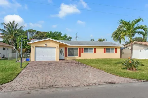 4073 NW 2nd Terrace Boca Raton FL 33431