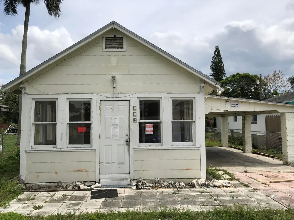 116 Walker Avenue Greenacres FL 33463