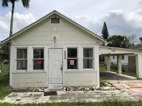 116 Walker Avenue Greenacres FL 33463