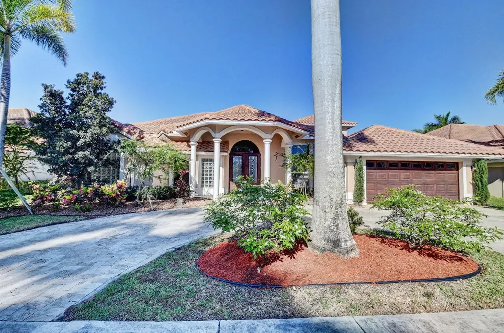 19239 Redberry Court Boca Raton FL 33498