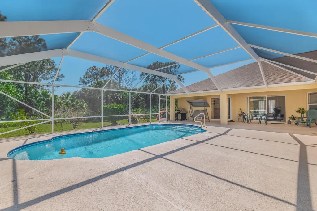 3357 SW Hill Street Port St Lucie FL 34953